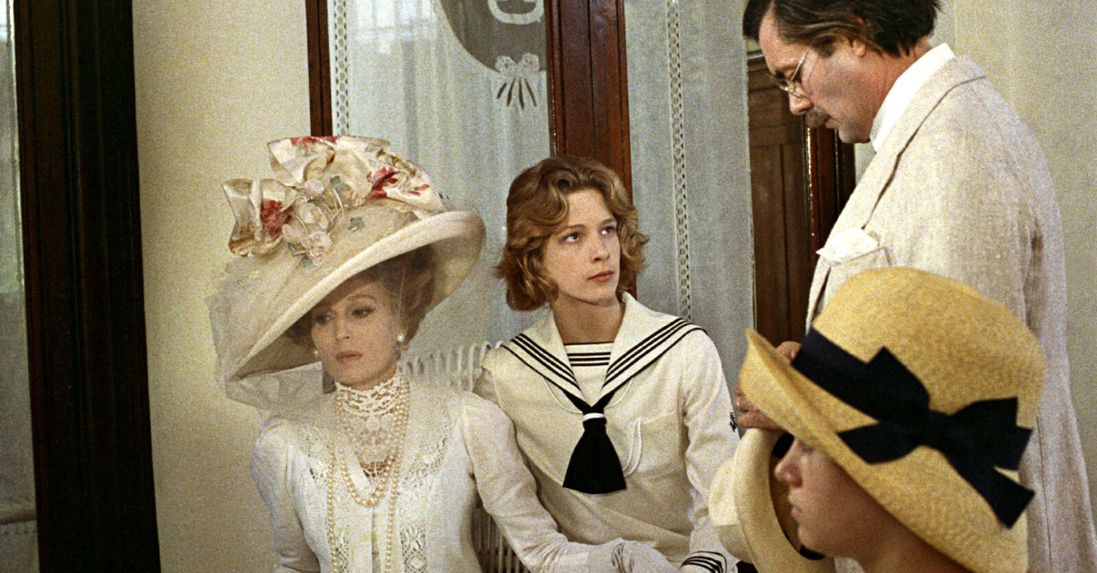 ベニスに死す』3日間限定上映＆タジオの衣装展示、『世界で一番美しい